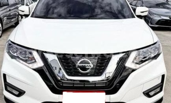 Buy Used Nissan X–Trail White Car in Bel Air in Greater Victoria Buy Used Nissan X–Trail White Car in Bel Air in Greater Victoria