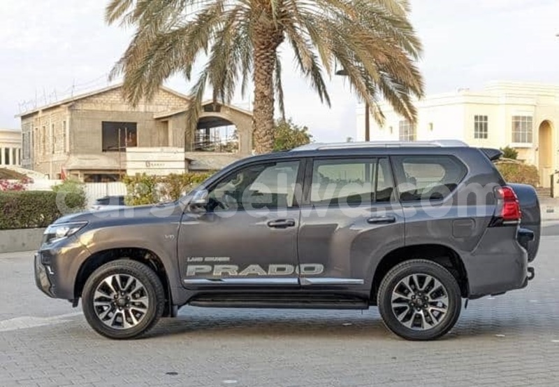 Big with watermark toyota land cruiser prado greater victoria bel air 8341