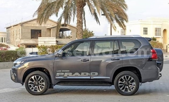 Buy Used Toyota Land Cruiser Prado White Car in Bel Air in Greater Victoria Buy Used Toyota Land Cruiser Prado White Car in Bel Air in Greater Victoria