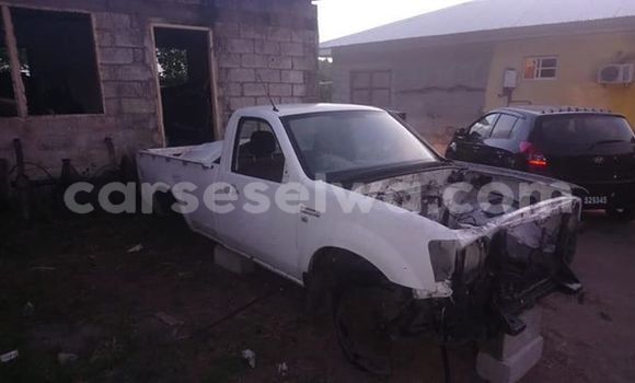 Acheter Import Voiture Ford Ranger Blanc à Beau Vallon, Nord Mahé
