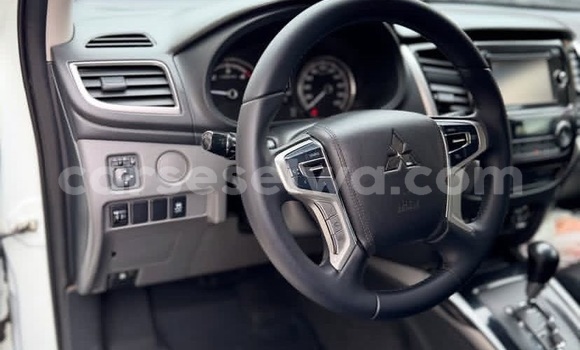 Buy Used Mitsubishi L200 White Car in Bel Air in Greater Victoria Buy Used Mitsubishi L200 White Car in Bel Air in Greater Victoria