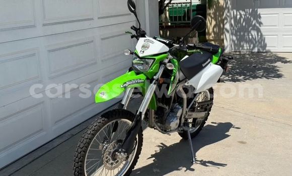 Buy Used Kawasaki KLX Green Bike in Victoria in East africa Buy Used Kawasaki KLX Green Bike in Victoria in East africa
