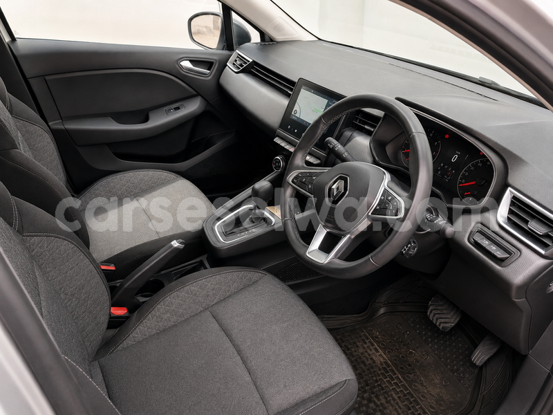 Big with watermark renault clio north mahe beau vallon 8349