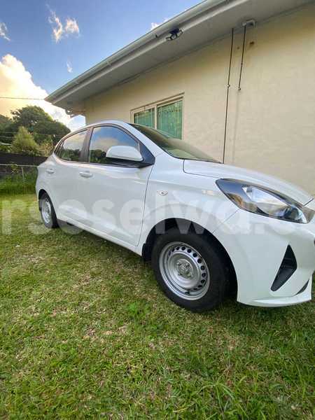 Big with watermark hyundai grand i10 west mahe bel ombre 8350