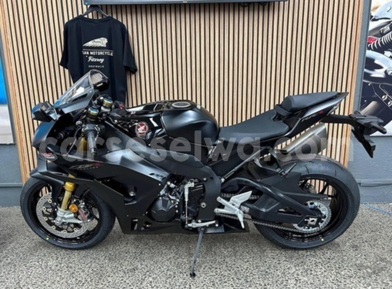 Big with watermark yamaha tmax east mahe anse aux pins 8356