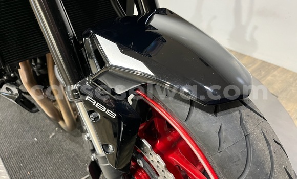 Buy Import Kawasaki Z Red Bike in Victoria in East africa Buy Import Kawasaki Z Red Bike in Victoria in East africa