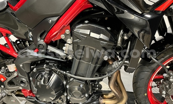 Buy Import Kawasaki Z Red Bike in Victoria in East africa Buy Import Kawasaki Z Red Bike in Victoria in East africa