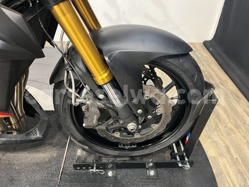Big with watermark suzuki gsx s greater victoria mont buxton 8362