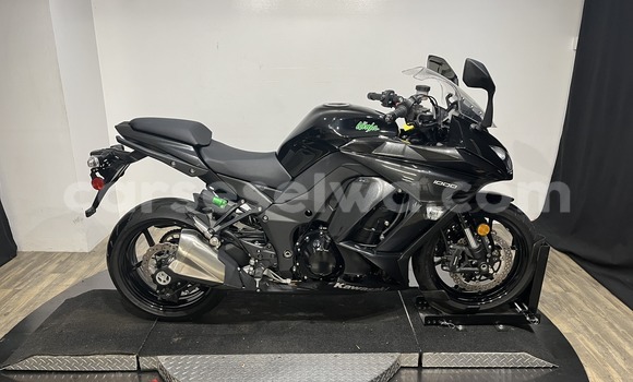 Buy Used Kawasaki Ninja Black Bike in Baie Lazare in South Mahé