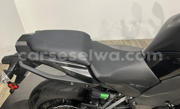 Buy Used Kawasaki Ninja Black Bike in Baie Lazare in South Mahé Buy Used Kawasaki Ninja Black Bike in Baie Lazare in South Mahé