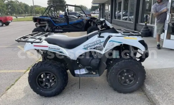 Buy New Kawasaki Brute Force White Bike in Saint Louis in Greater Victoria Buy New Kawasaki Brute Force White Bike in Saint Louis in Greater Victoria