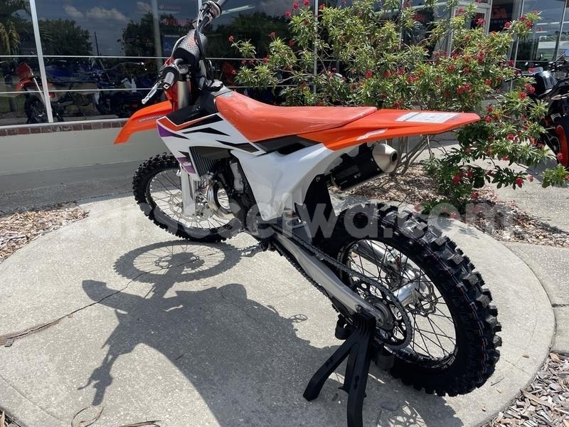 Big with watermark ktm sx east mahe import dubai 8399