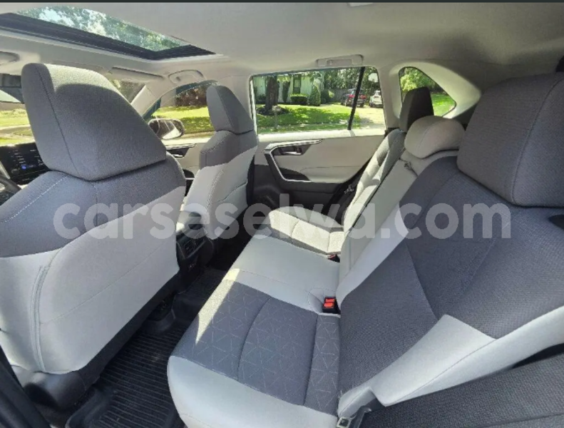 Big with watermark toyota rav4 north mahe beau vallon 8409
