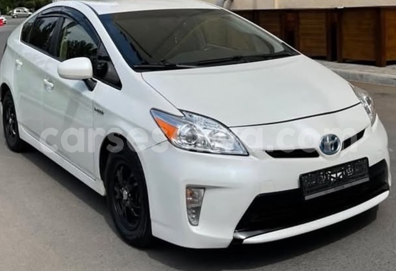 Big with watermark toyota prius greater victoria bel air 8410