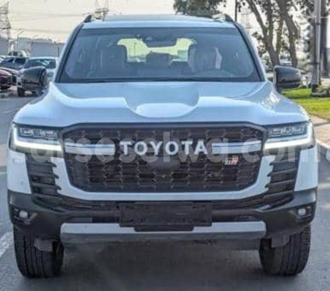 Big with watermark toyota land cruiser greater victoria bel air 8412
