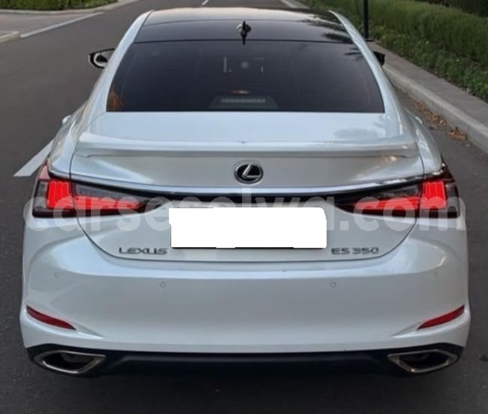Big with watermark lexus es greater victoria bel air 8417