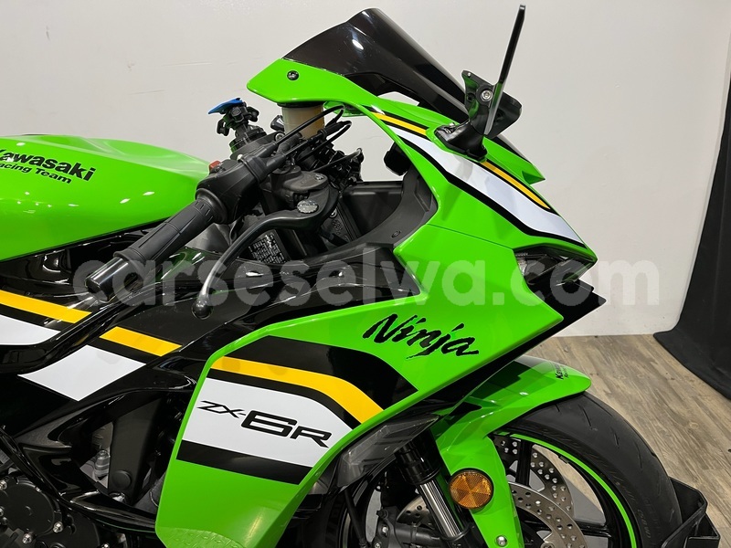 Big with watermark kawasaki ninja east africa victoria 8418