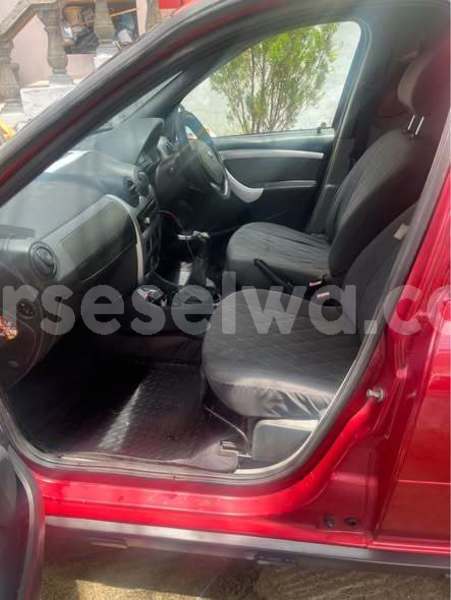 Big with watermark nissan np 300 east mahe anse aux pins 8433