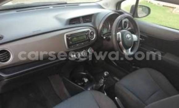 Acheter Occasion Voiture Toyota Yaris Gris à Anse Boileau, West Mahé Acheter Occasion Voiture Toyota Yaris Gris à Anse Boileau, West Mahé