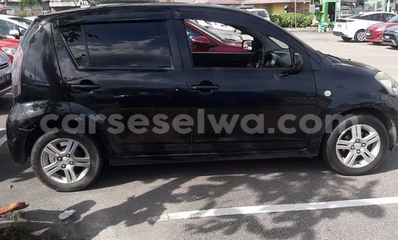 Acheter Occasion Voiture Daihatsu Sirion Noir à Mahé, Victoria