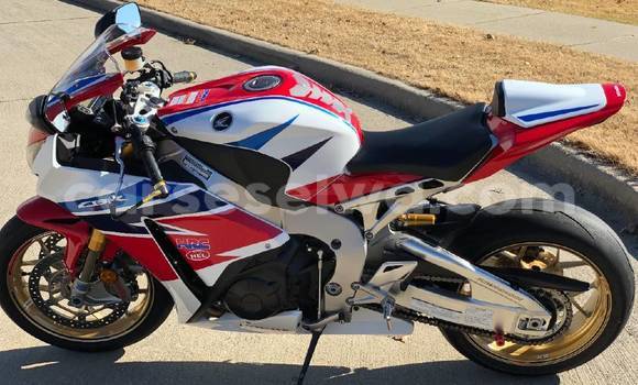 Buy New Honda CBR 1000 RR Black Bike in Anse Etoile in North Mahé Buy New Honda CBR 1000 RR Black Bike in Anse Etoile in North Mahé